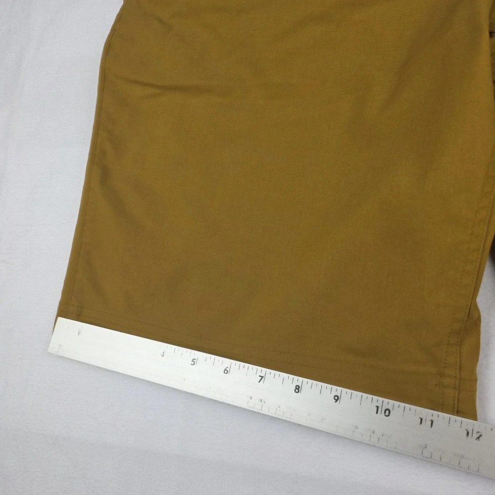 Kuiu Shorts Mens 38 Bronze Everyday Performance 5 Pocket Chino Hiking Gorpcore